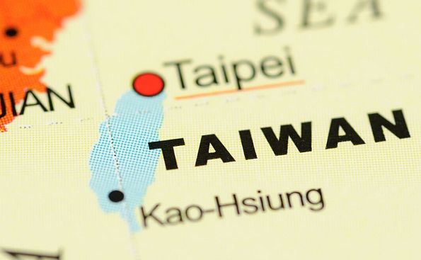 A map of Taiwan with Taipei and Kao-Hsiung featured.